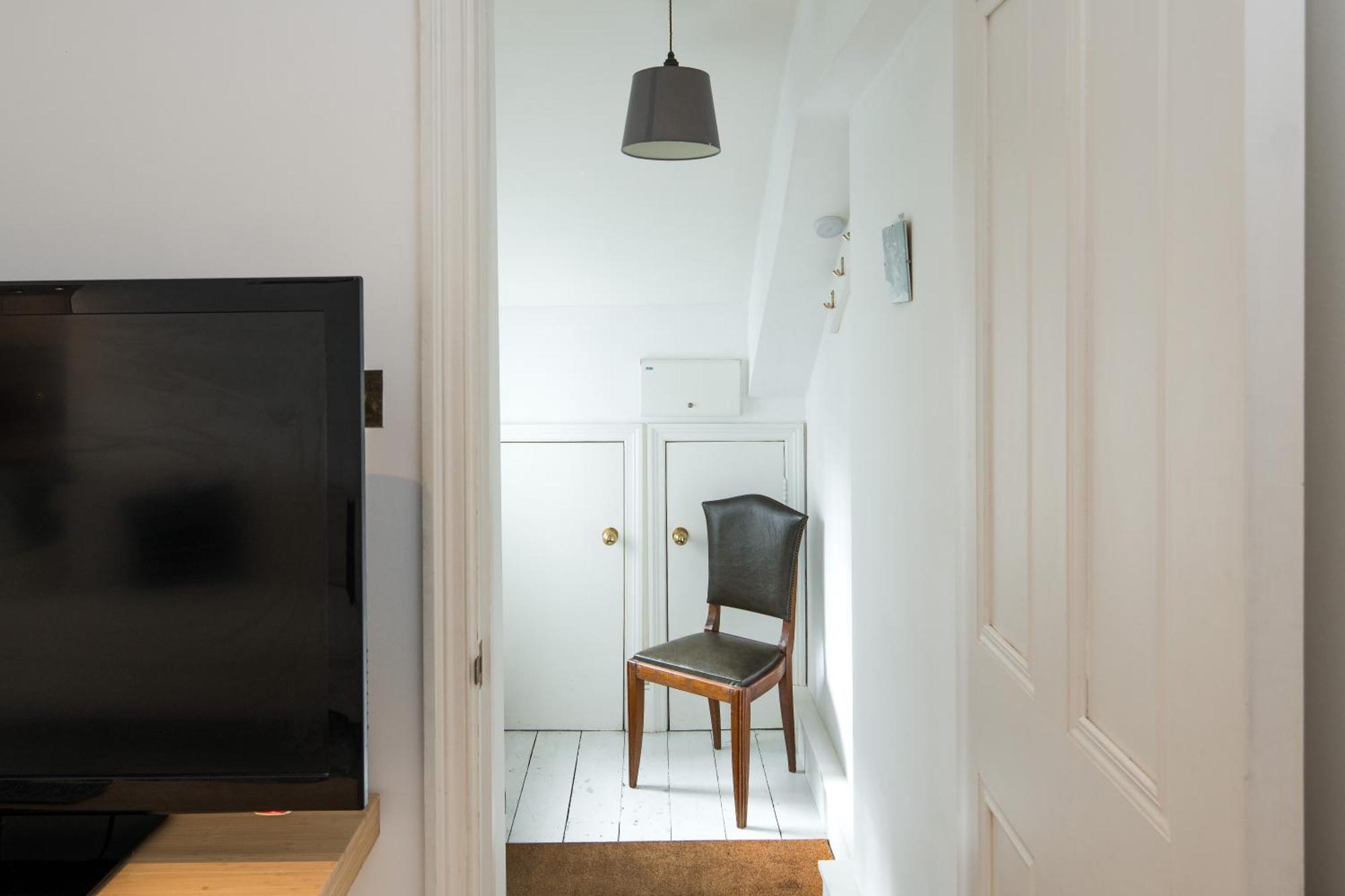 Charming 2-Bed Flat In The Heart Of Nottinghill - Steps From Portobello Rd Market And Nottinghill Bookshop Apartment London Exterior photo